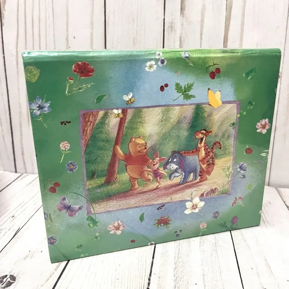 Disney Winnie The Pooh Stationary Gift Box with Envelopes Stickers Pencil Sealed